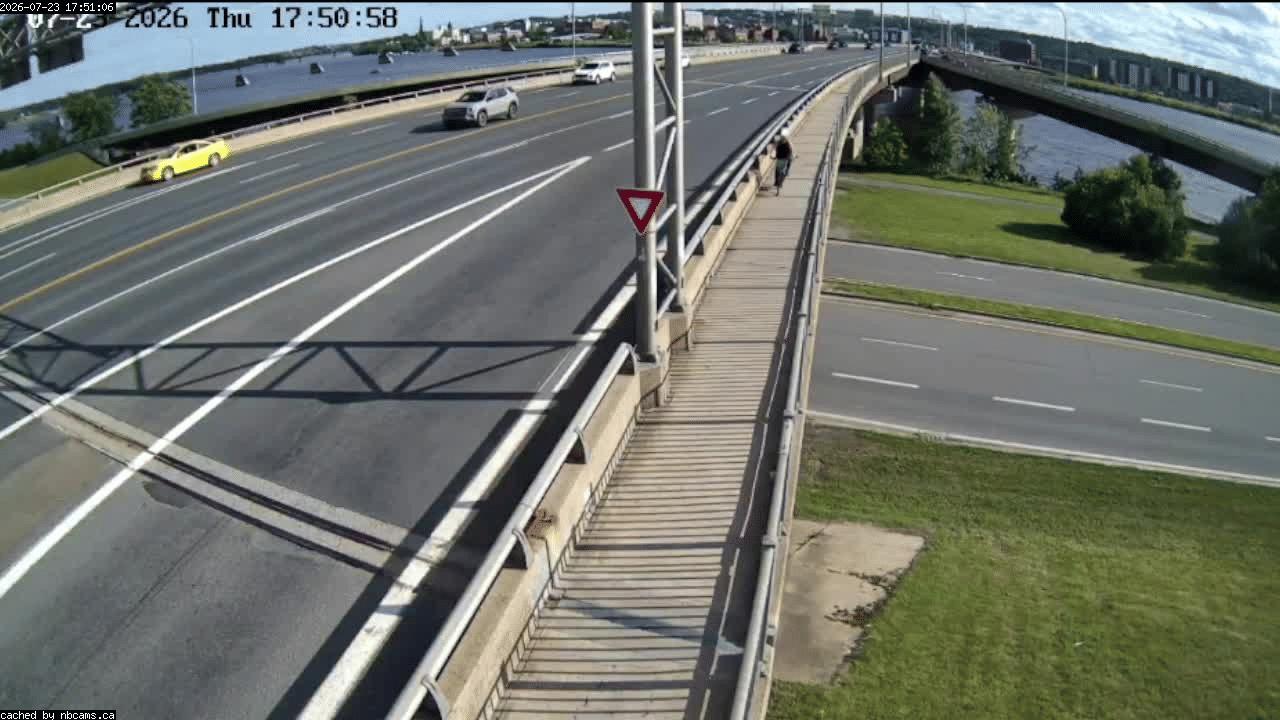 Web Cam image of Fredericton (Westmorland Street - North Side)