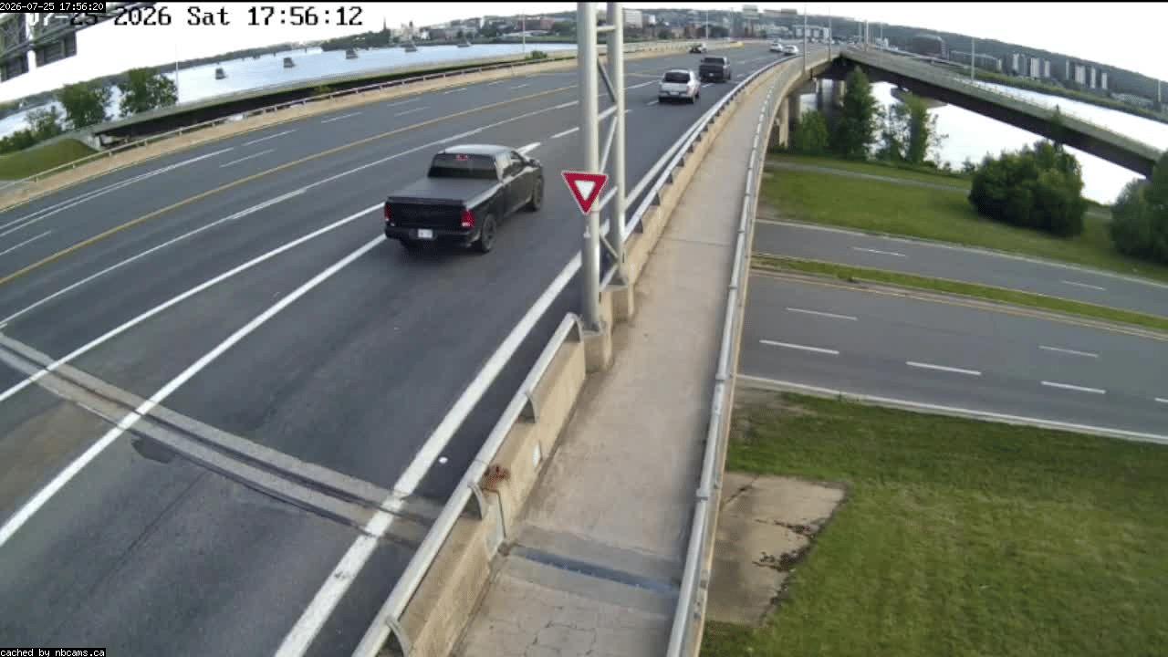 Web Cam image of Fredericton (Westmorland Street - North Side)