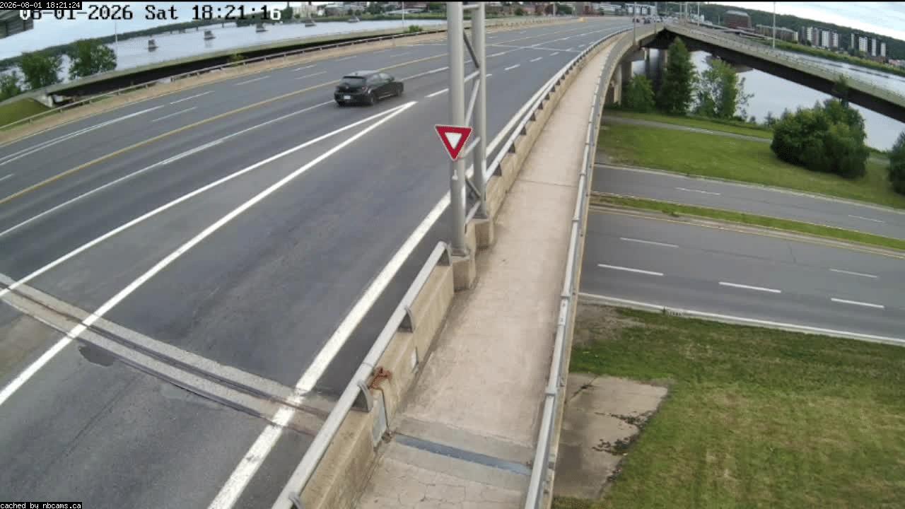 Web Cam image of Fredericton (Westmorland Street - North Side)
