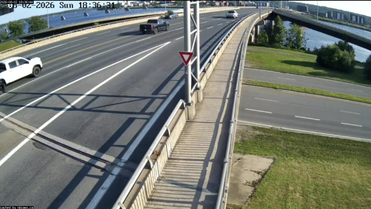 Web Cam image of Fredericton (Westmorland Street - North Side)
