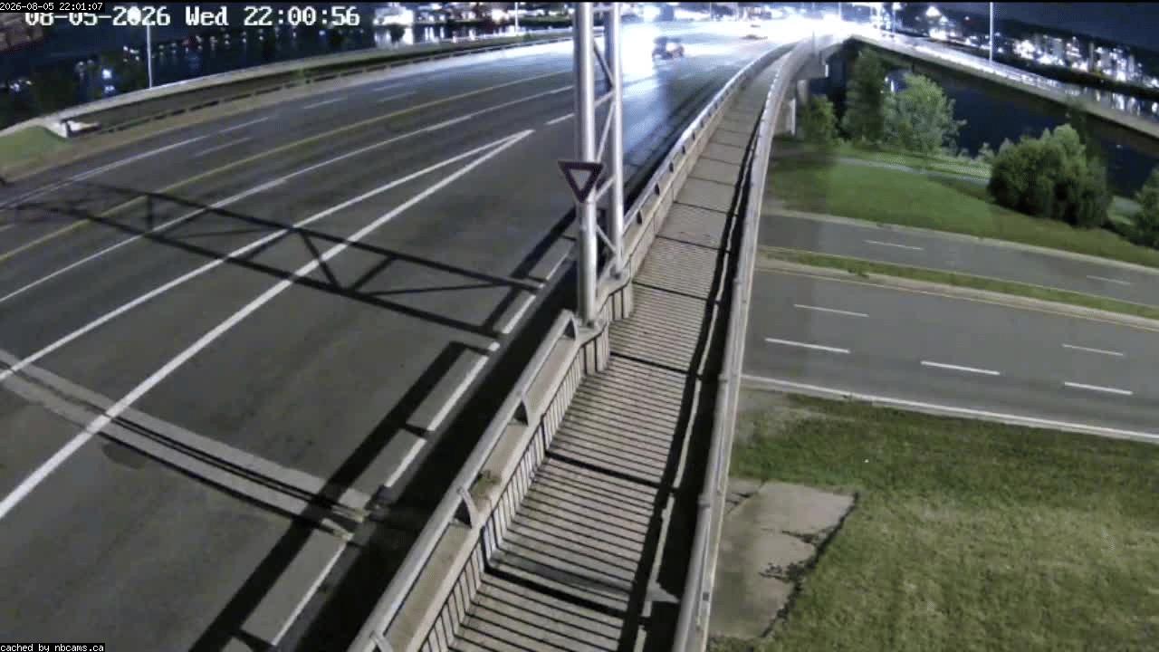 Web Cam image of Fredericton (Westmorland Street - North Side)