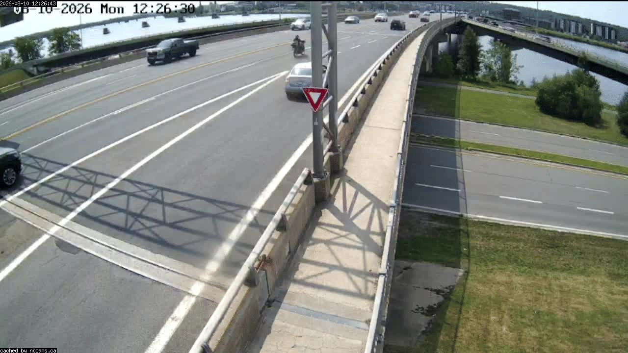 Web Cam image of Fredericton (Westmorland Street - North Side)