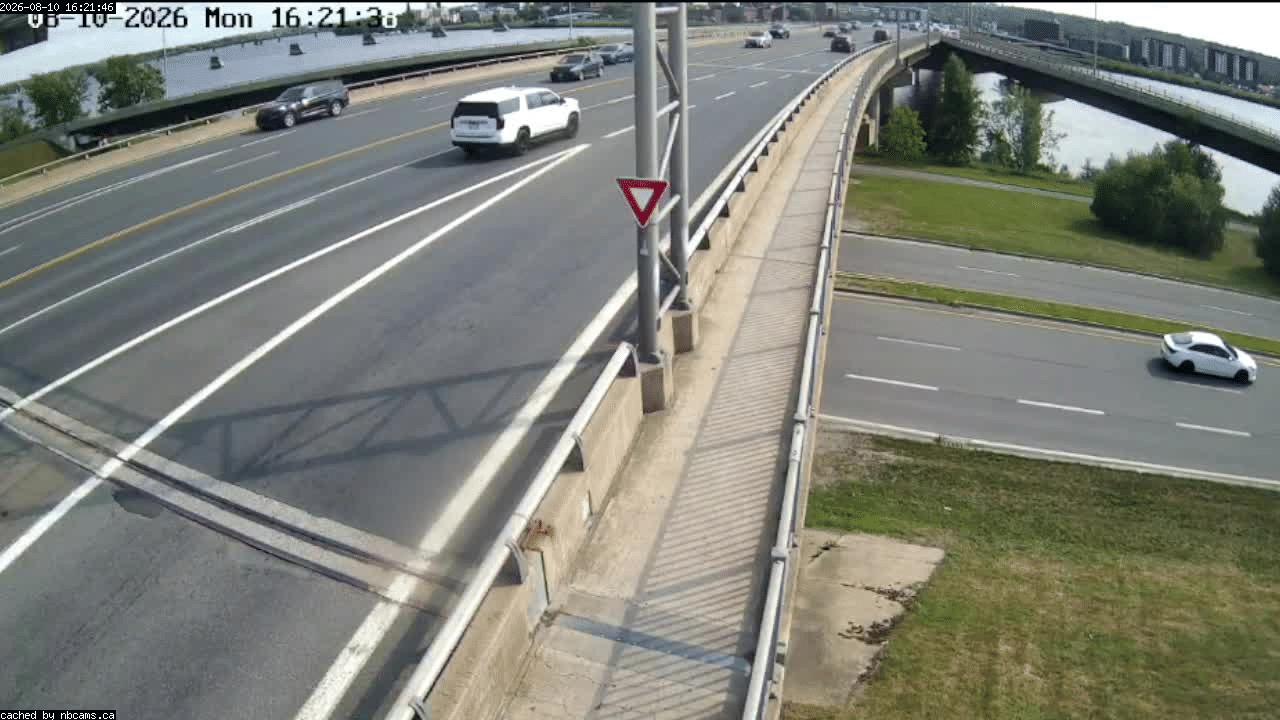 Web Cam image of Fredericton (Westmorland Street - North Side)
