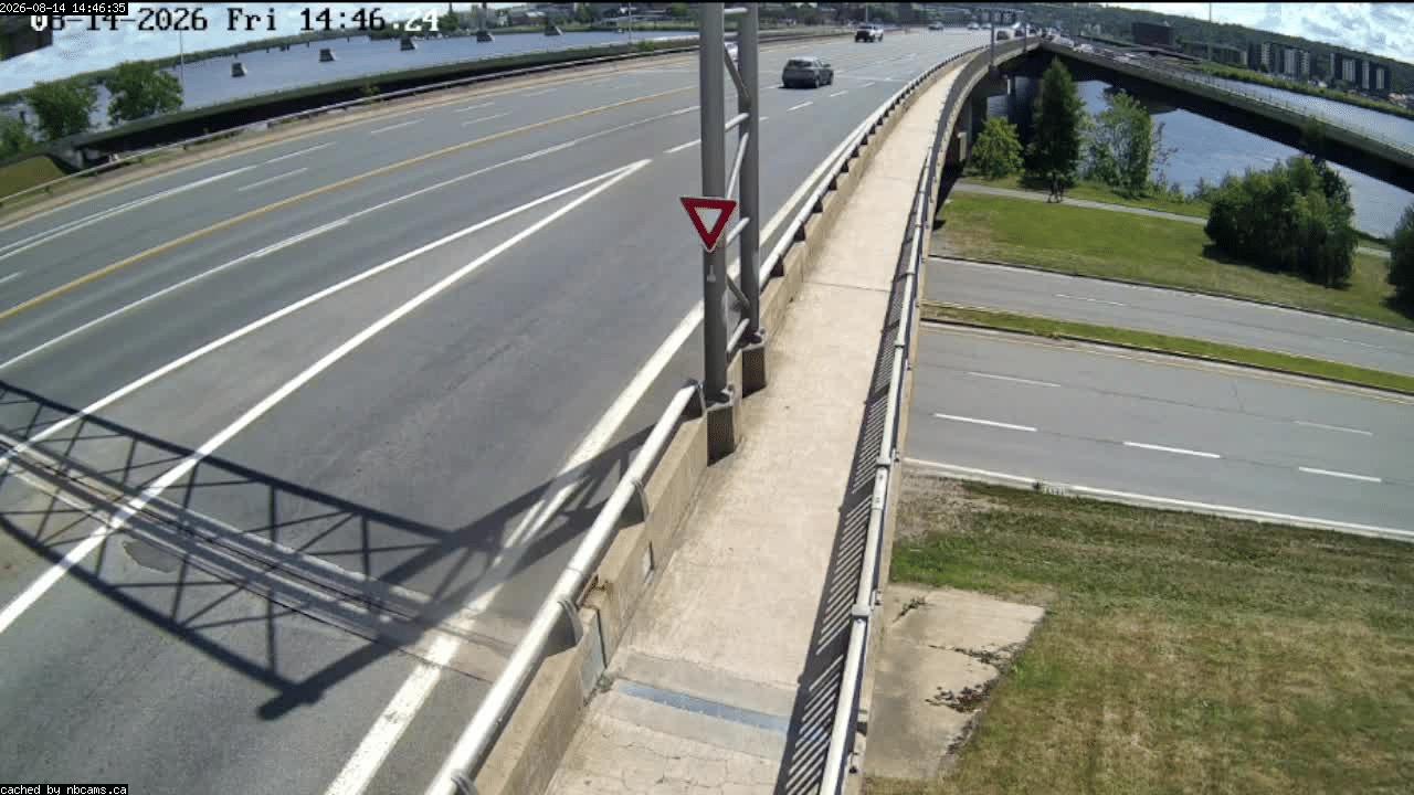 Web Cam image of Fredericton (Westmorland Street - North Side)