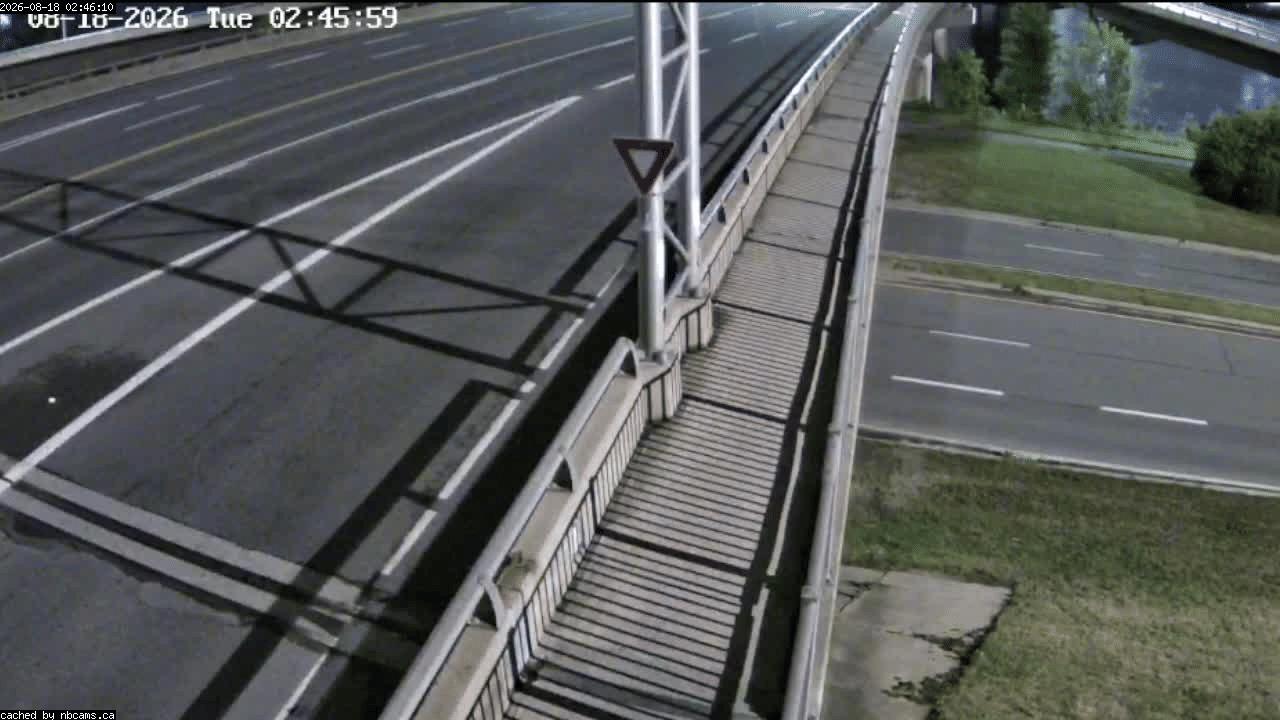 Web Cam image of Fredericton (Westmorland Street - North Side)