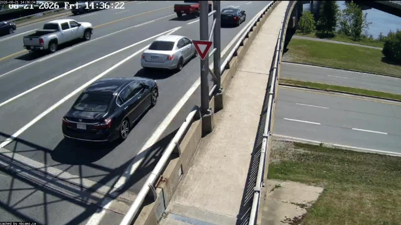 Web Cam image of Fredericton (Westmorland Street - North Side)