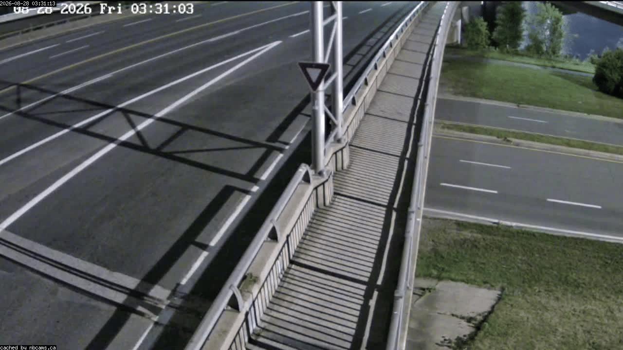 Web Cam image of Fredericton (Westmorland Street - North Side)