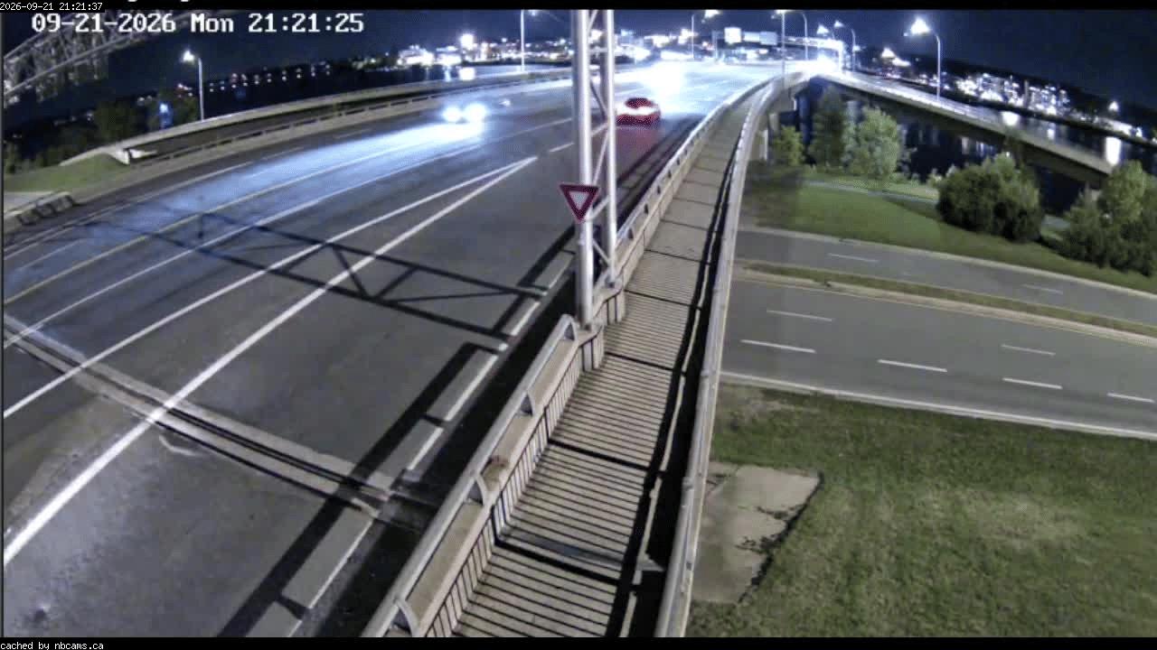 Web Cam image of Fredericton (Westmorland Street - North Side)