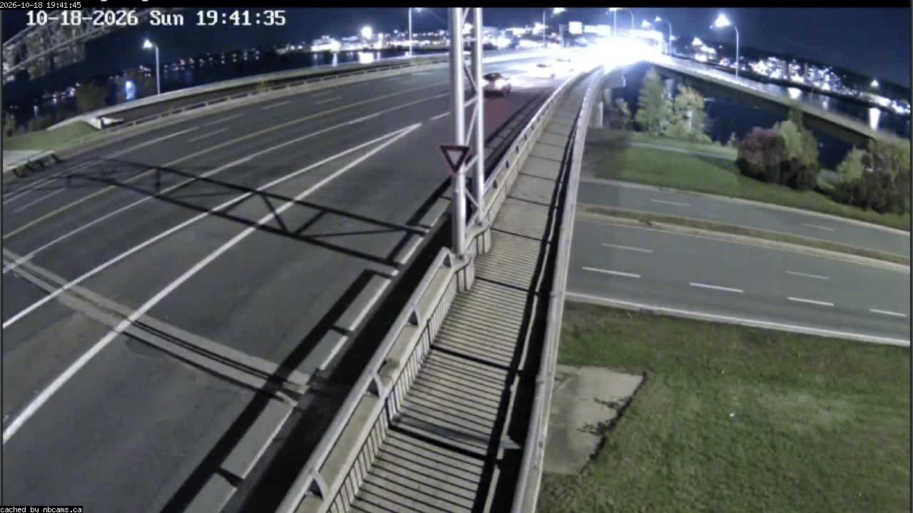 Web Cam image of Fredericton (Westmorland Street - North Side)