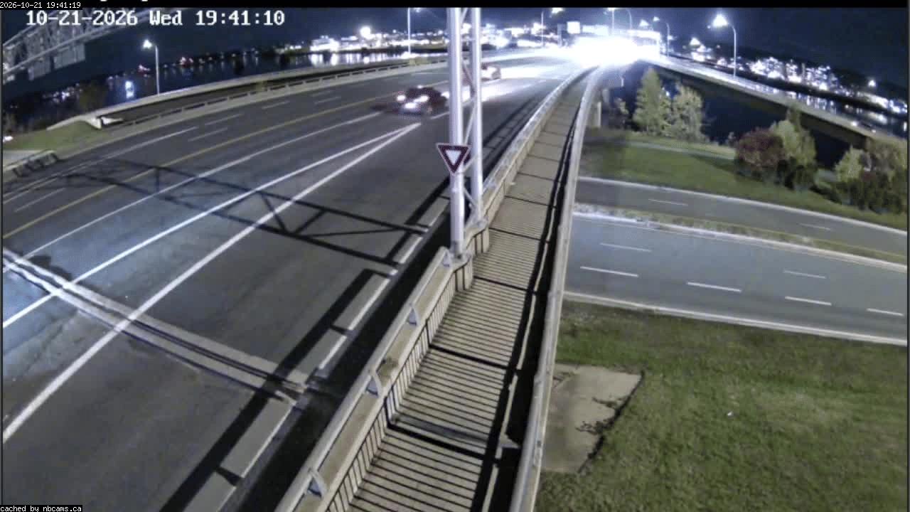 Web Cam image of Fredericton (Westmorland Street - North Side)
