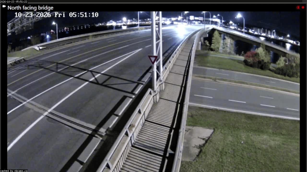 Web Cam image of Fredericton (Westmorland Street - North Side)