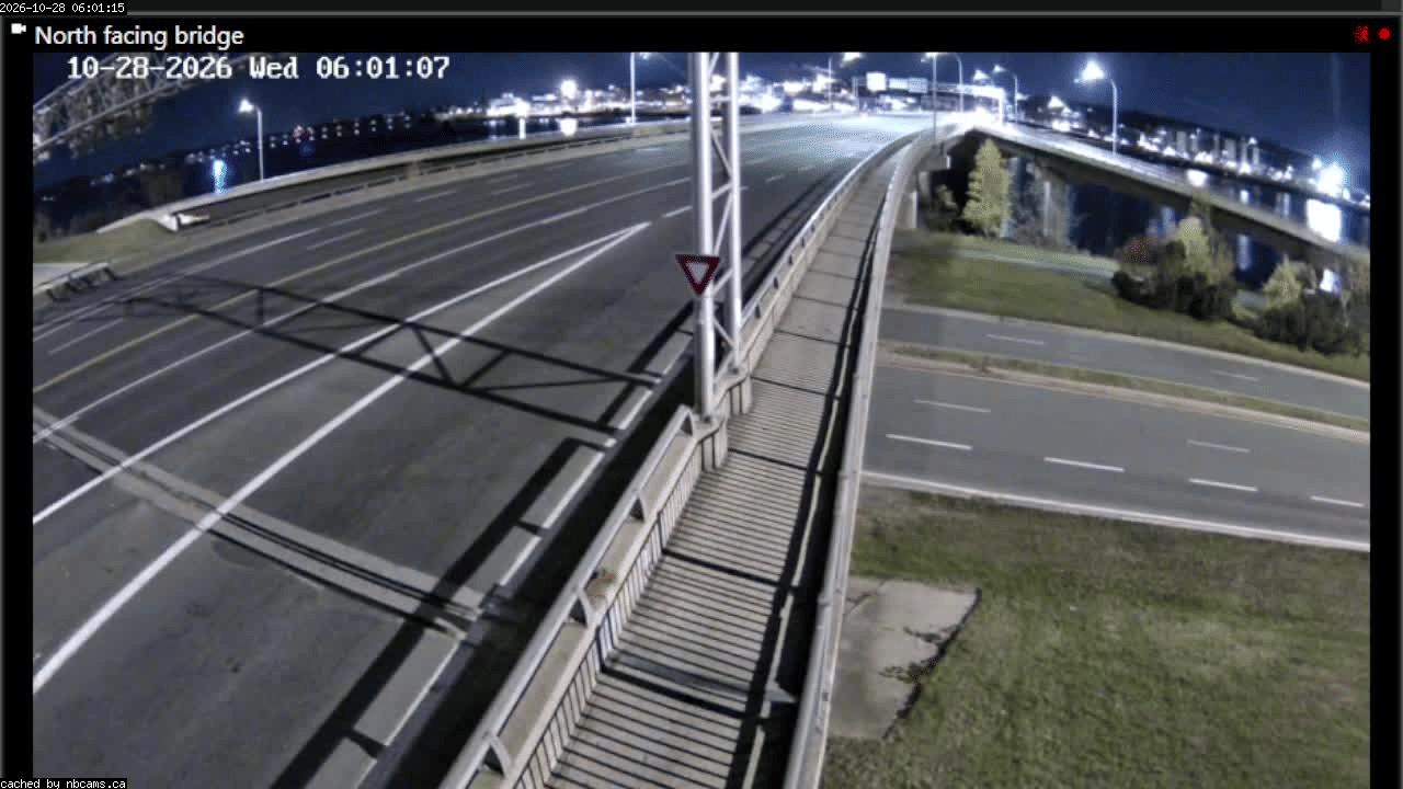 Web Cam image of Fredericton (Westmorland Street - North Side)