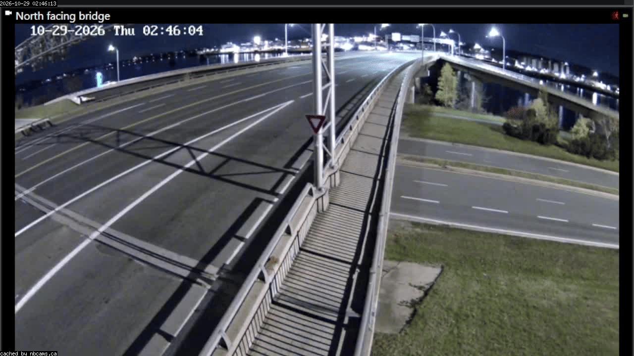 Web Cam image of Fredericton (Westmorland Street - North Side)