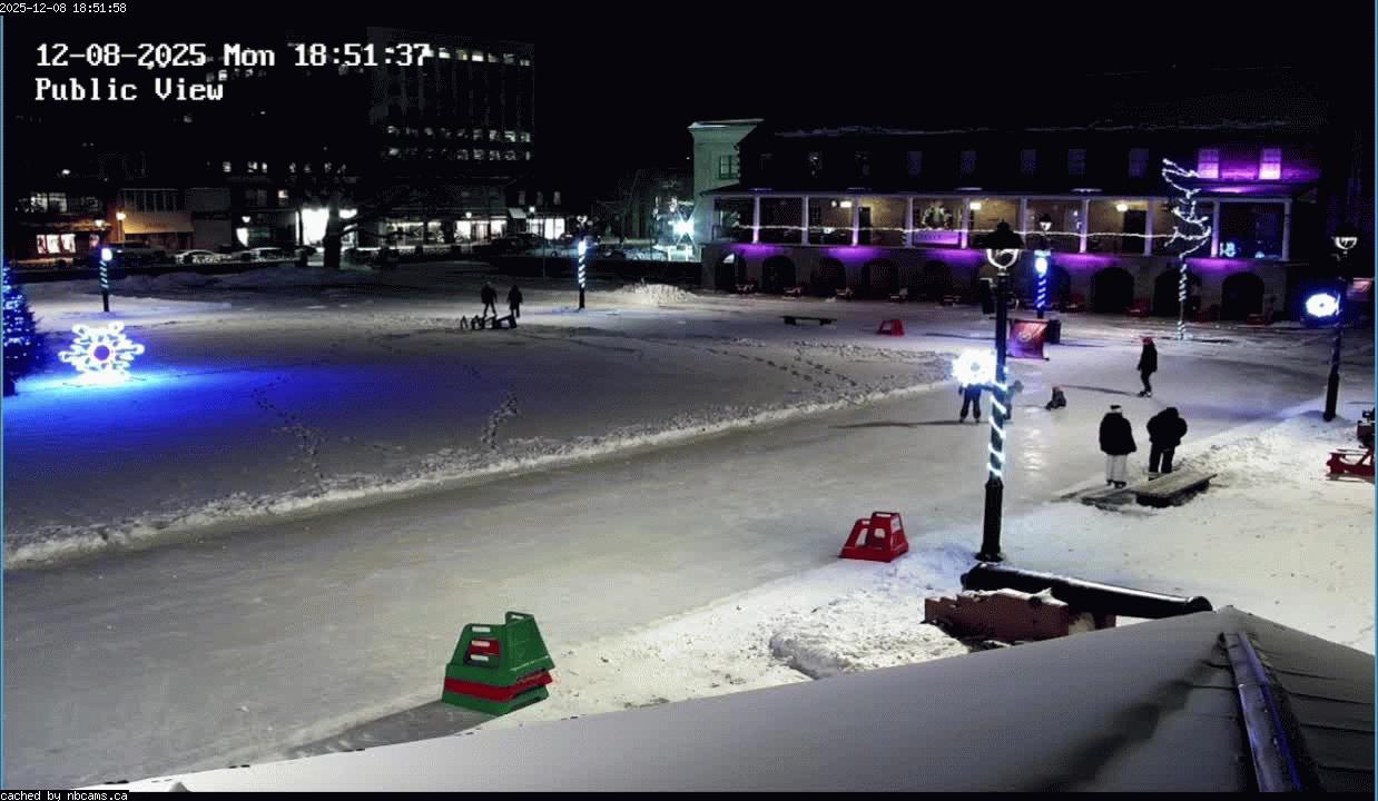 Web Cam image of Fredericton (Officers' Square)