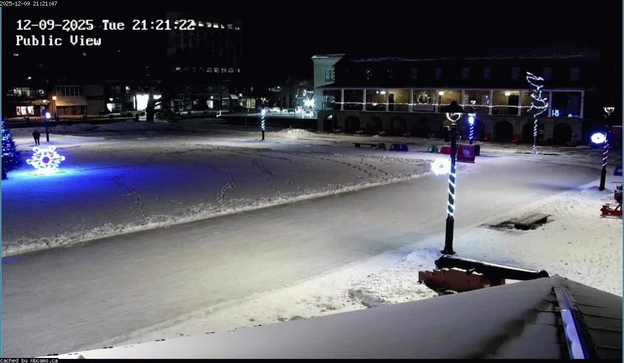 Web Cam image of Fredericton (Officers' Square)