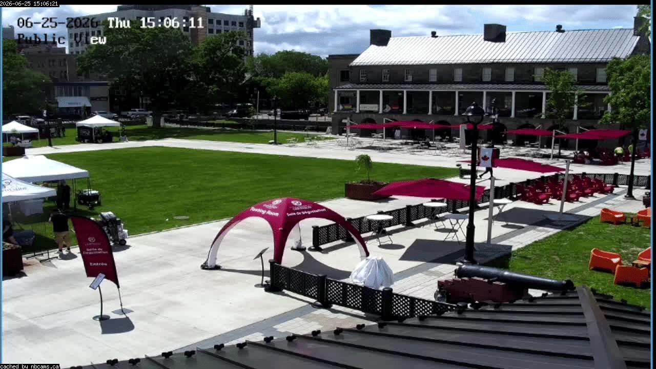 Web Cam image of Fredericton (Officers' Square)