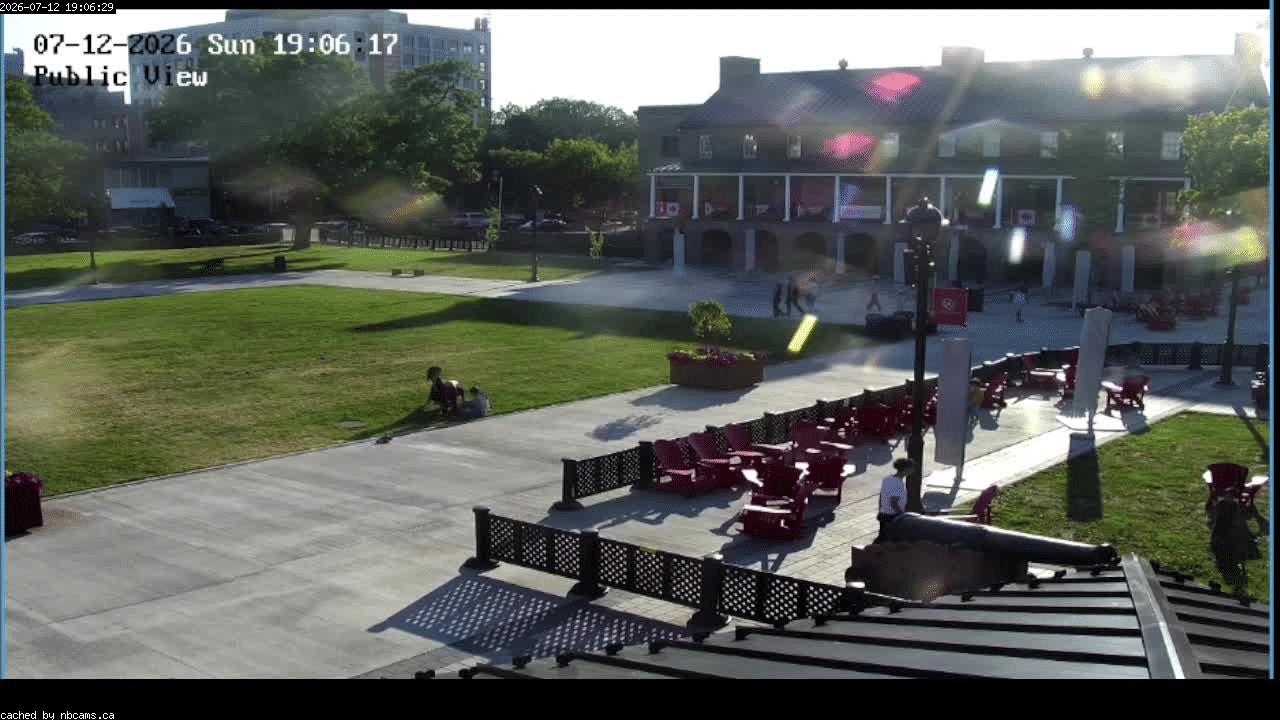 Web Cam image of Fredericton (Officers' Square)