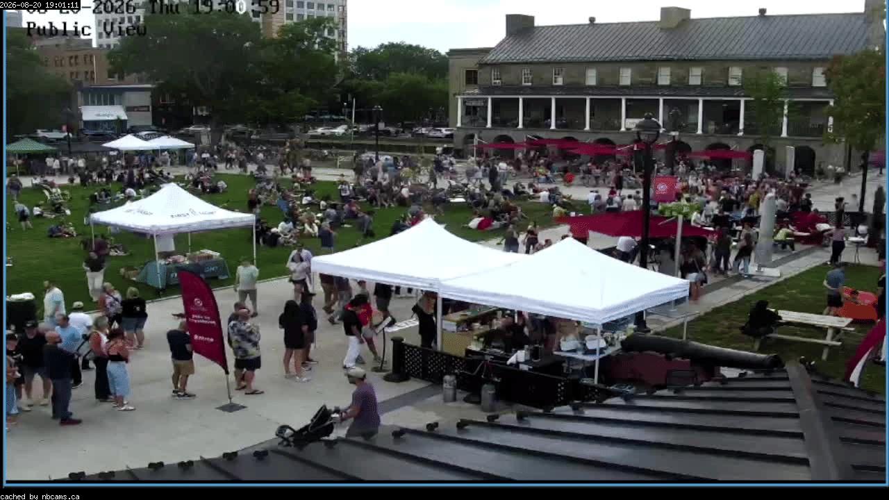 Web Cam image of Fredericton (Officers' Square)