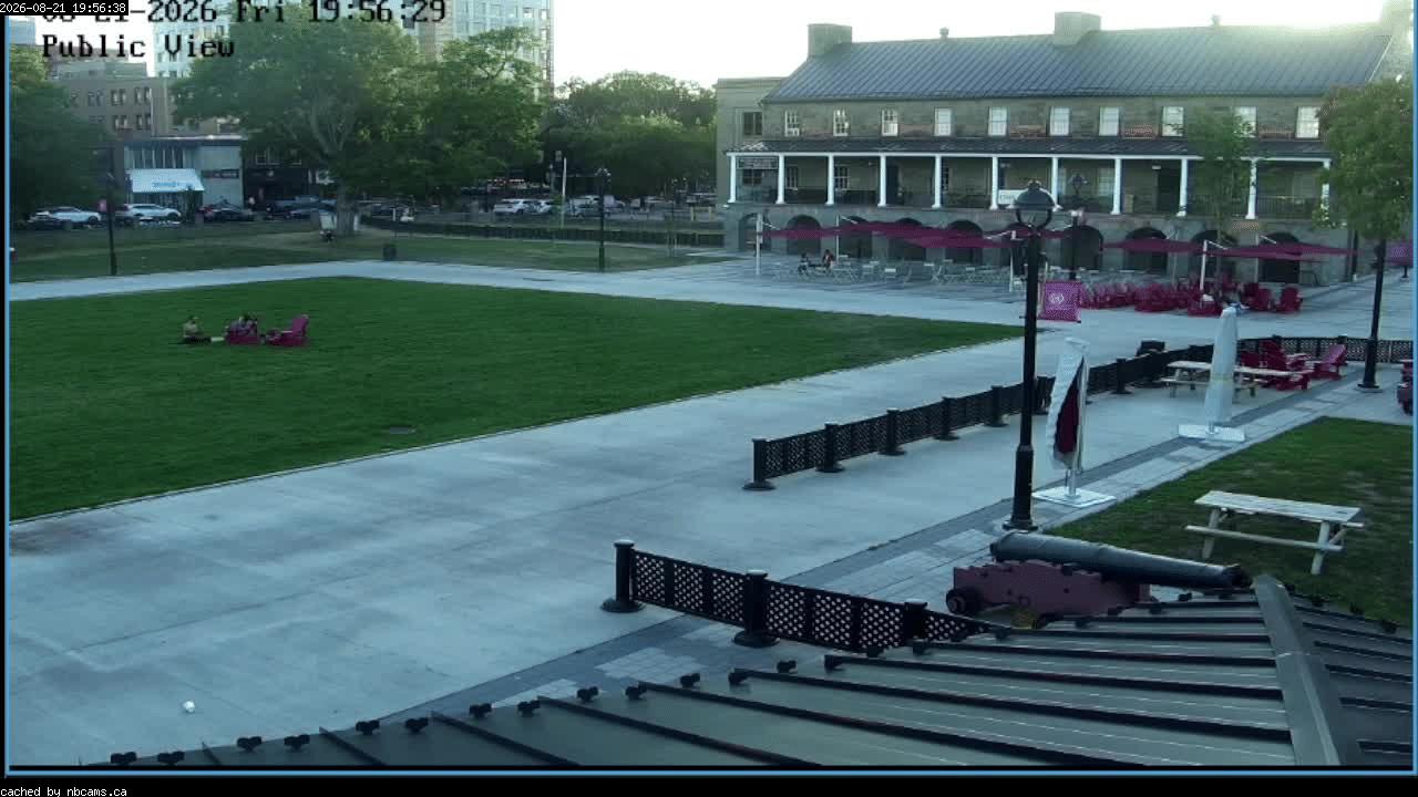 Web Cam image of Fredericton (Officers' Square)