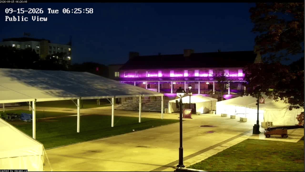 Web Cam image of Fredericton (Officers' Square)