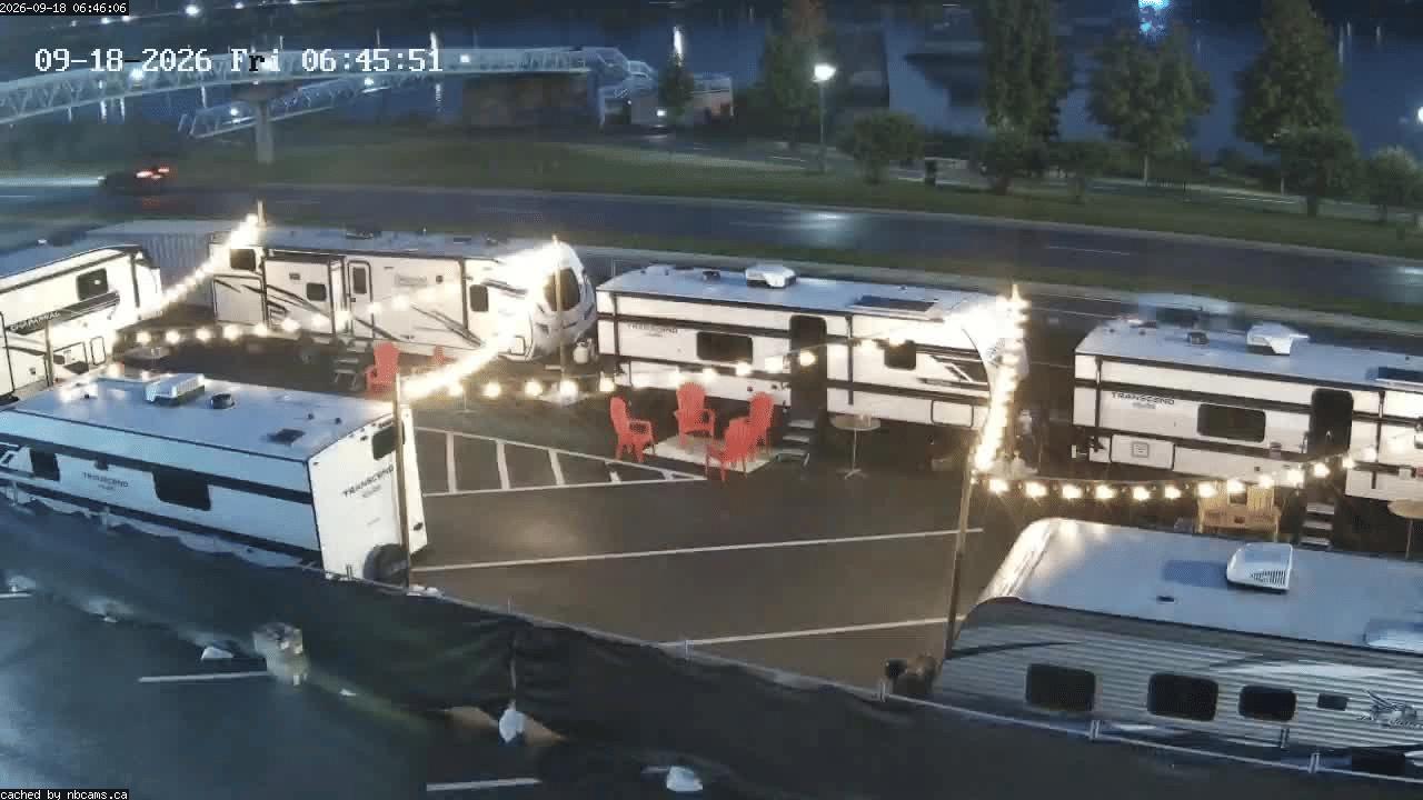 Web Cam image of Fredericton (Officers' Square)