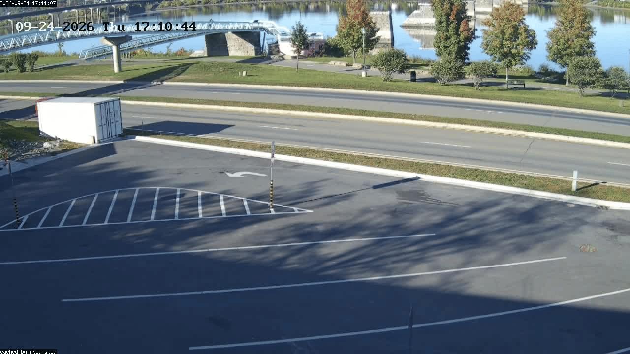 Web Cam image of Fredericton (Officers' Square)