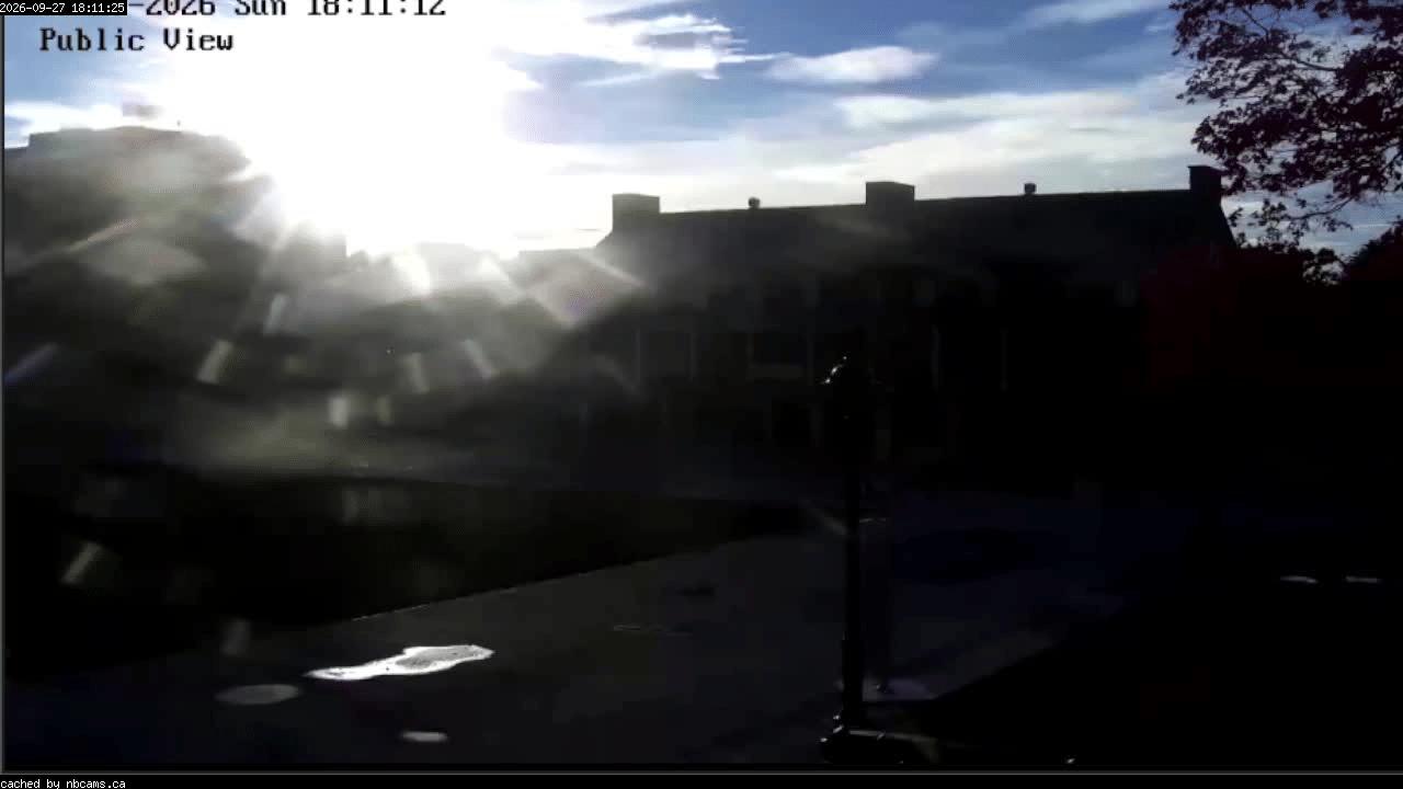 Web Cam image of Fredericton (Officers' Square)