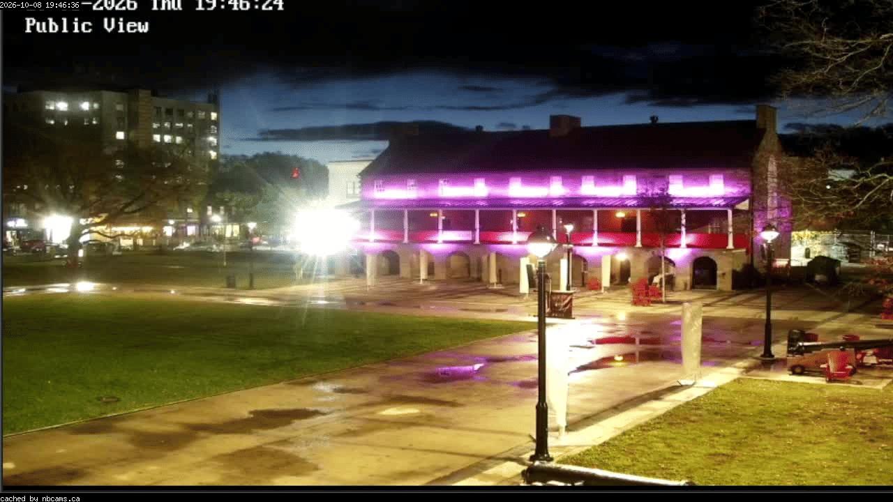 Web Cam image of Fredericton (Officers' Square)