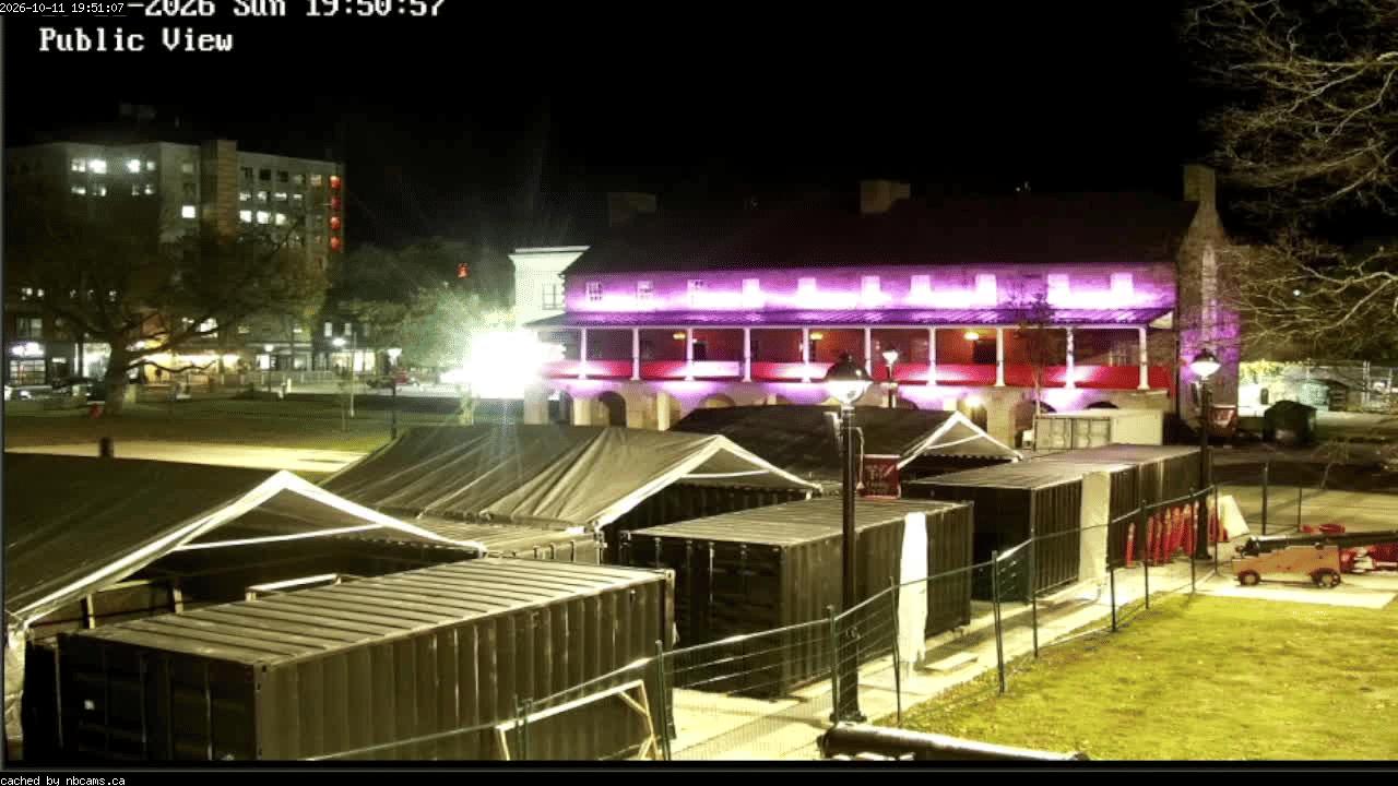 Web Cam image of Fredericton (Officers' Square)