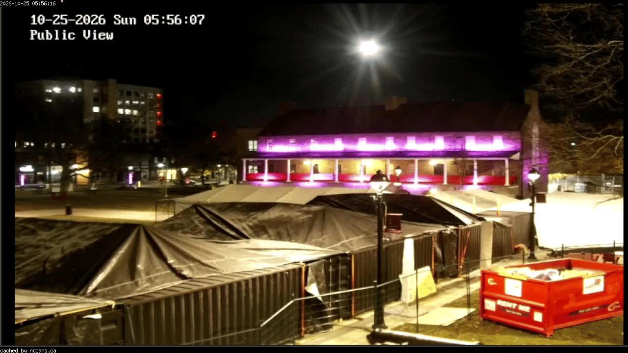 Web Cam image of Fredericton (Officers' Square)