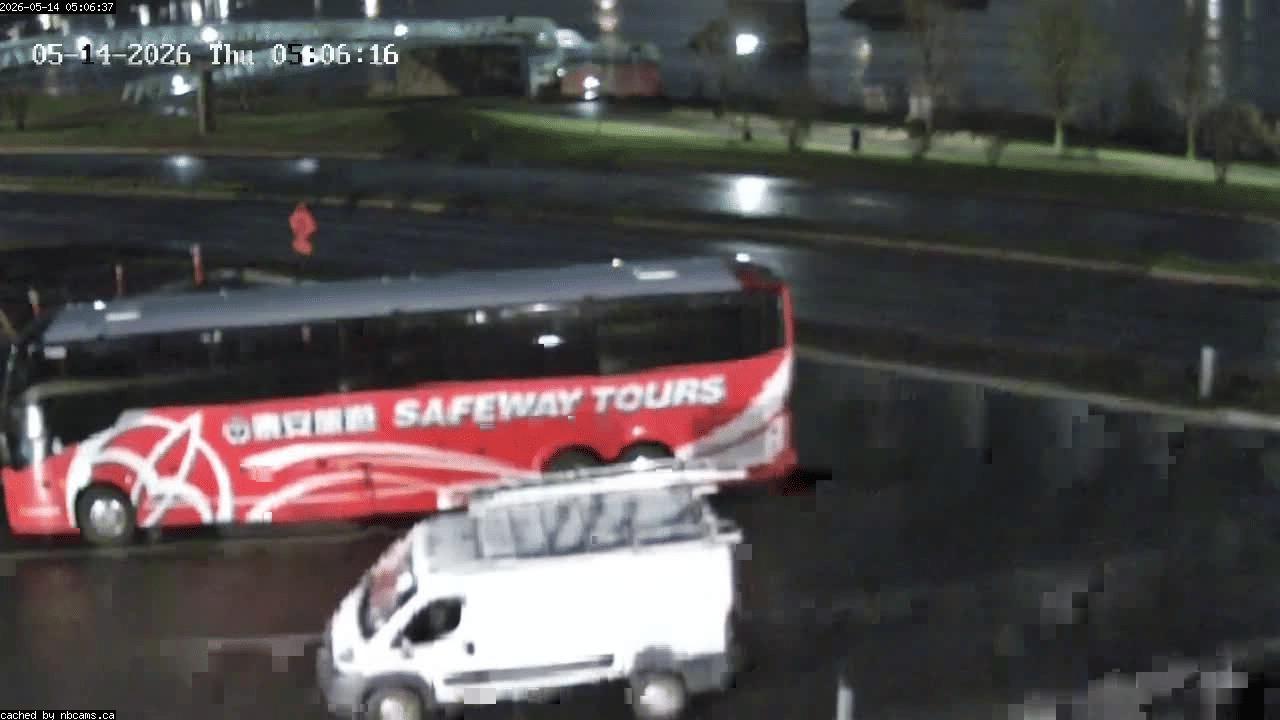 Web Cam image of Fredericton (St. John River)