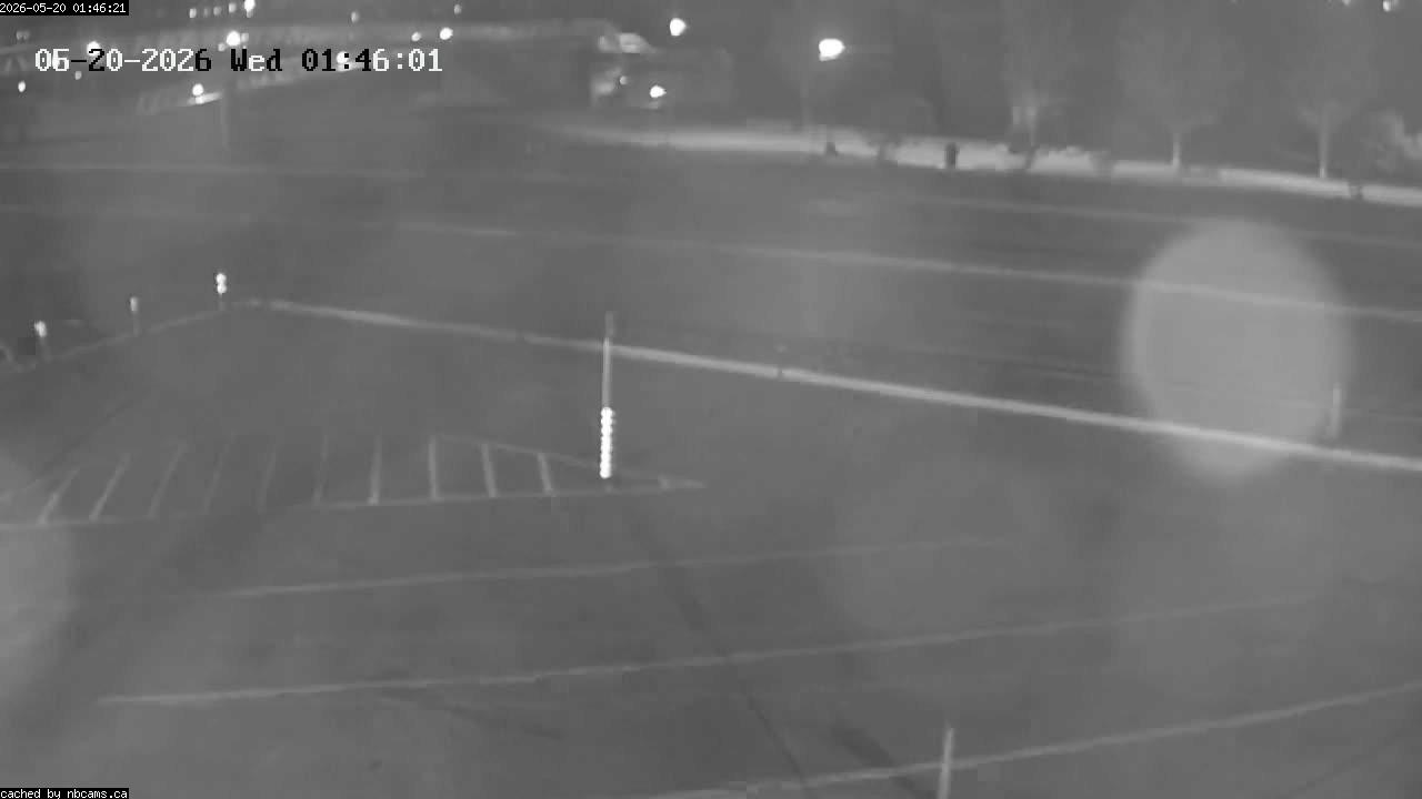 Web Cam image of Fredericton (St. John River)