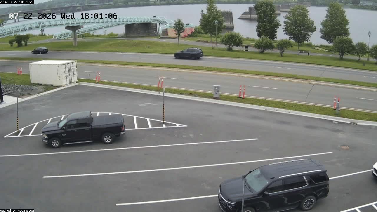 Web Cam image of Fredericton (St. John River)