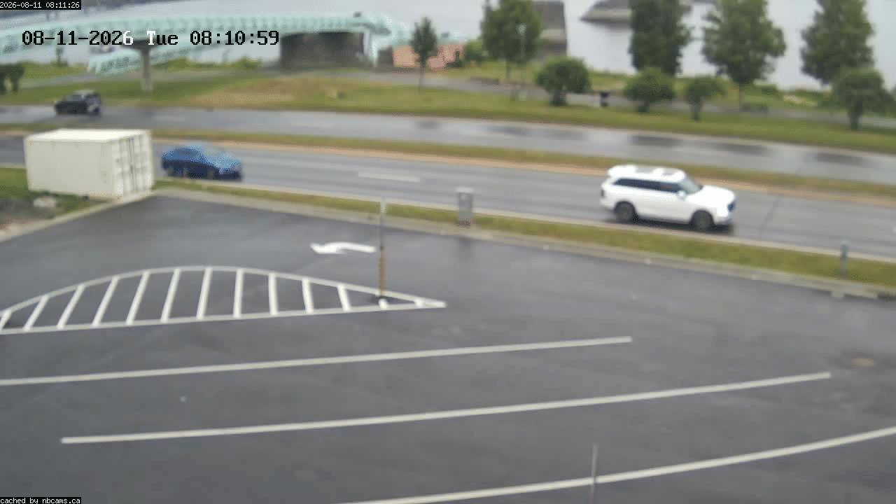 Web Cam image of Fredericton (St. John River)