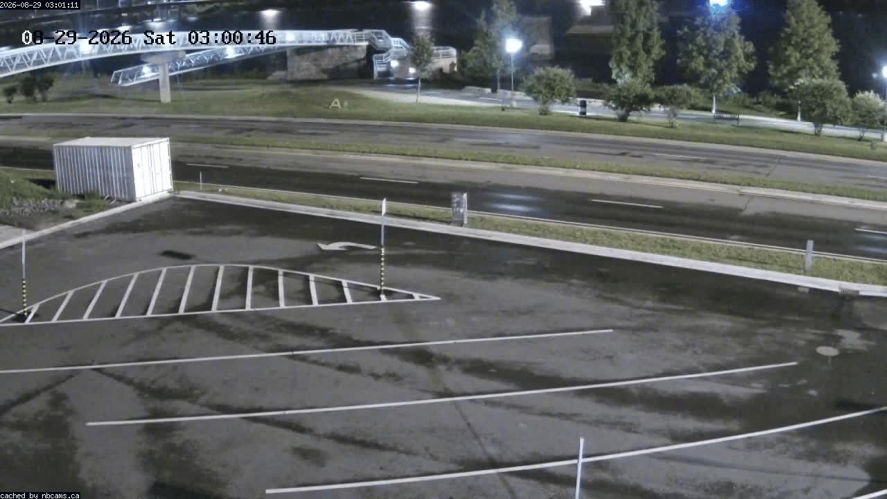 Web Cam image of Fredericton (St. John River)