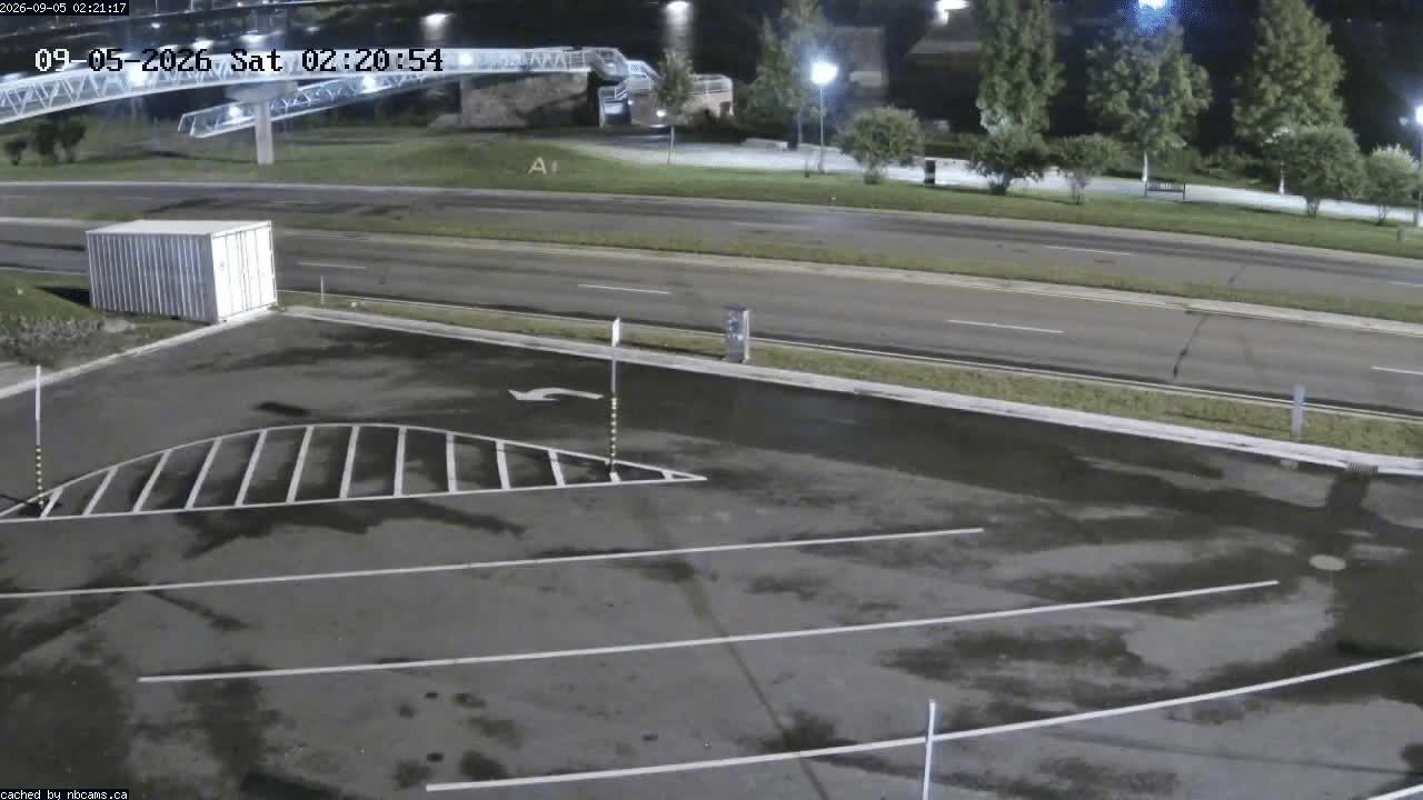 Web Cam image of Fredericton (St. John River)