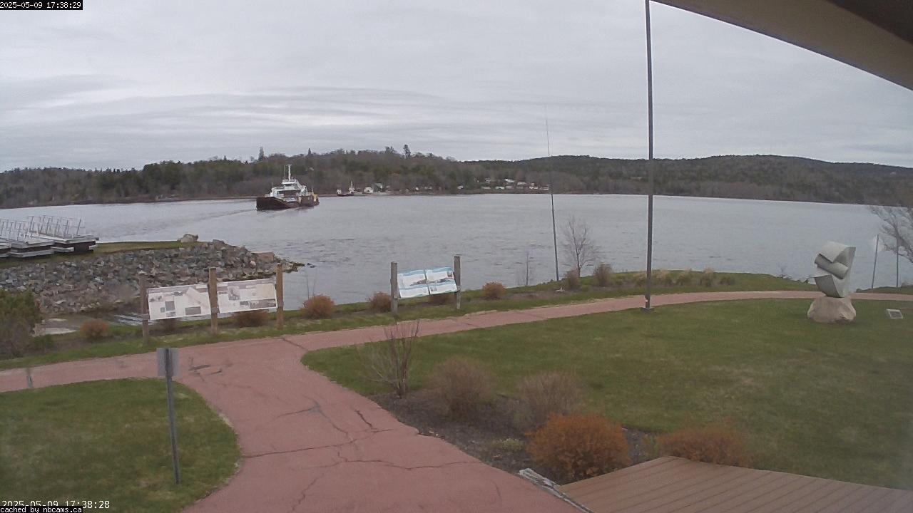 Web Cam image of Grand Bay-Westfield (Brundage Point River Centre)