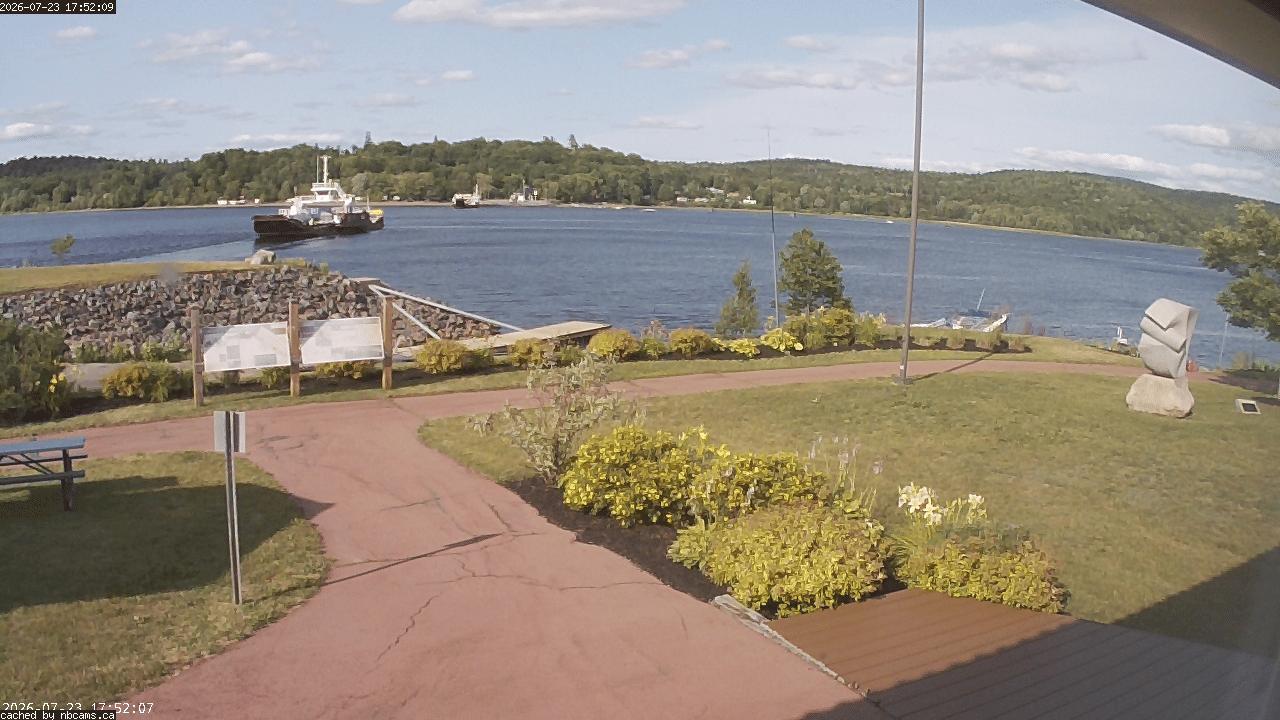 Web Cam image of Grand Bay-Westfield (Brundage Point River Centre)