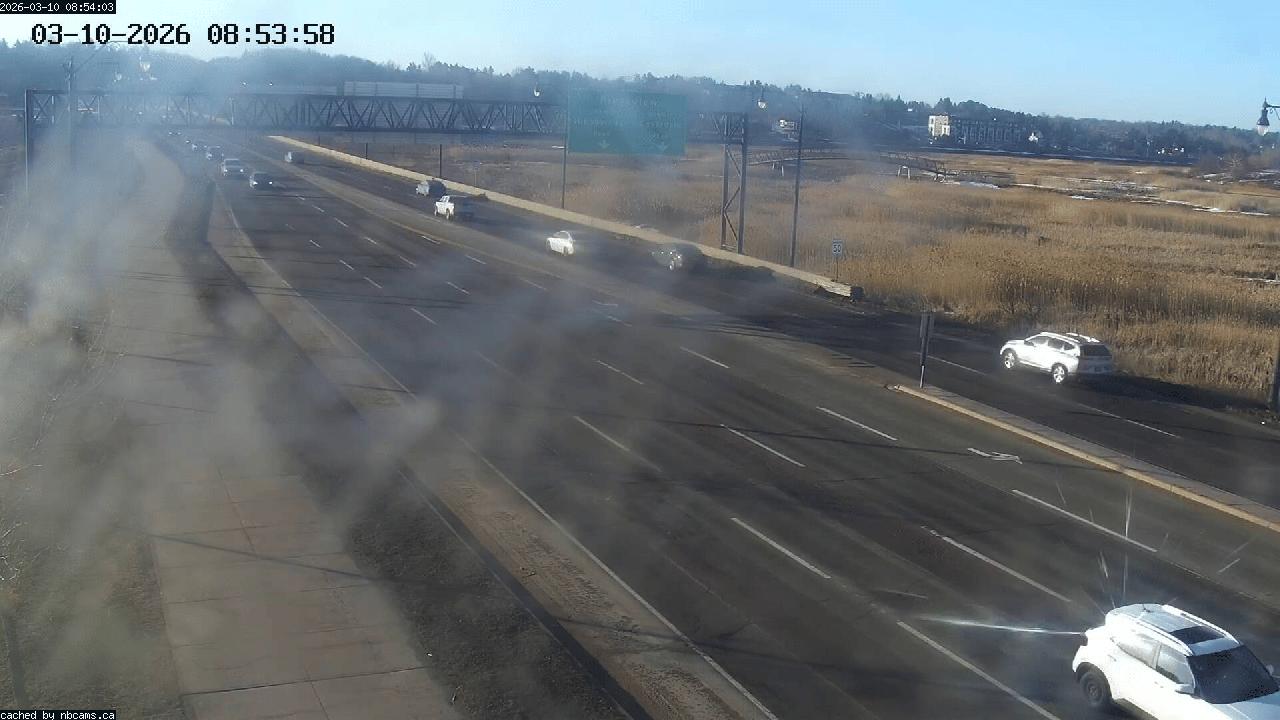 Web Cam image of Moncton (Gunningsville Bridge)