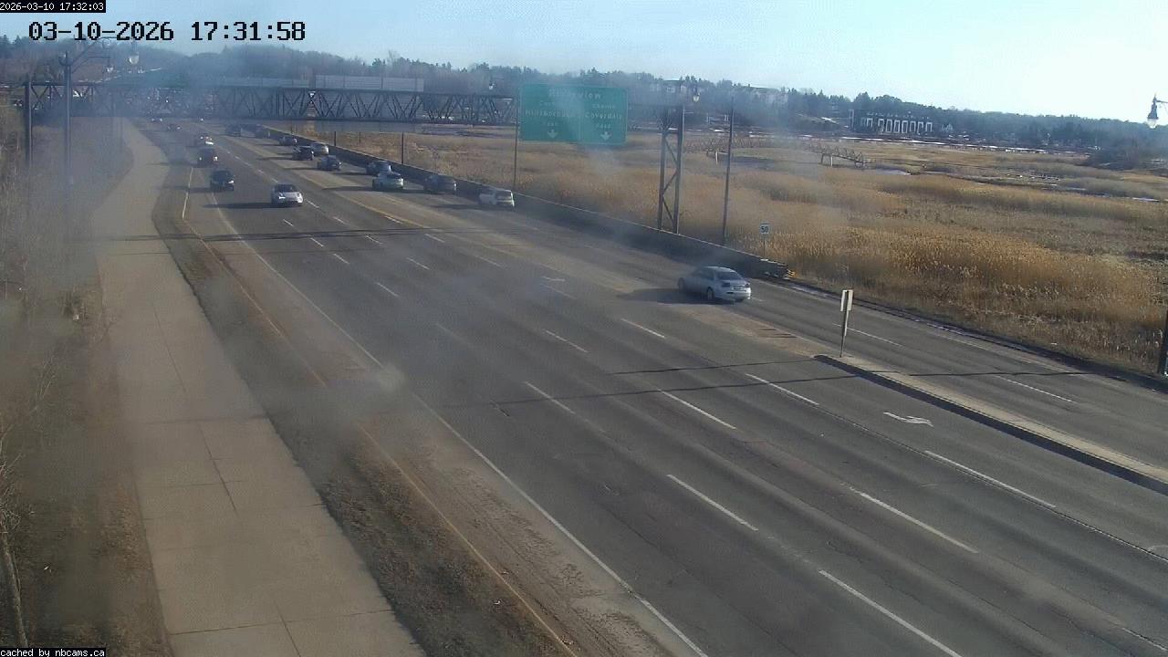 Web Cam image of Moncton (Gunningsville Bridge)