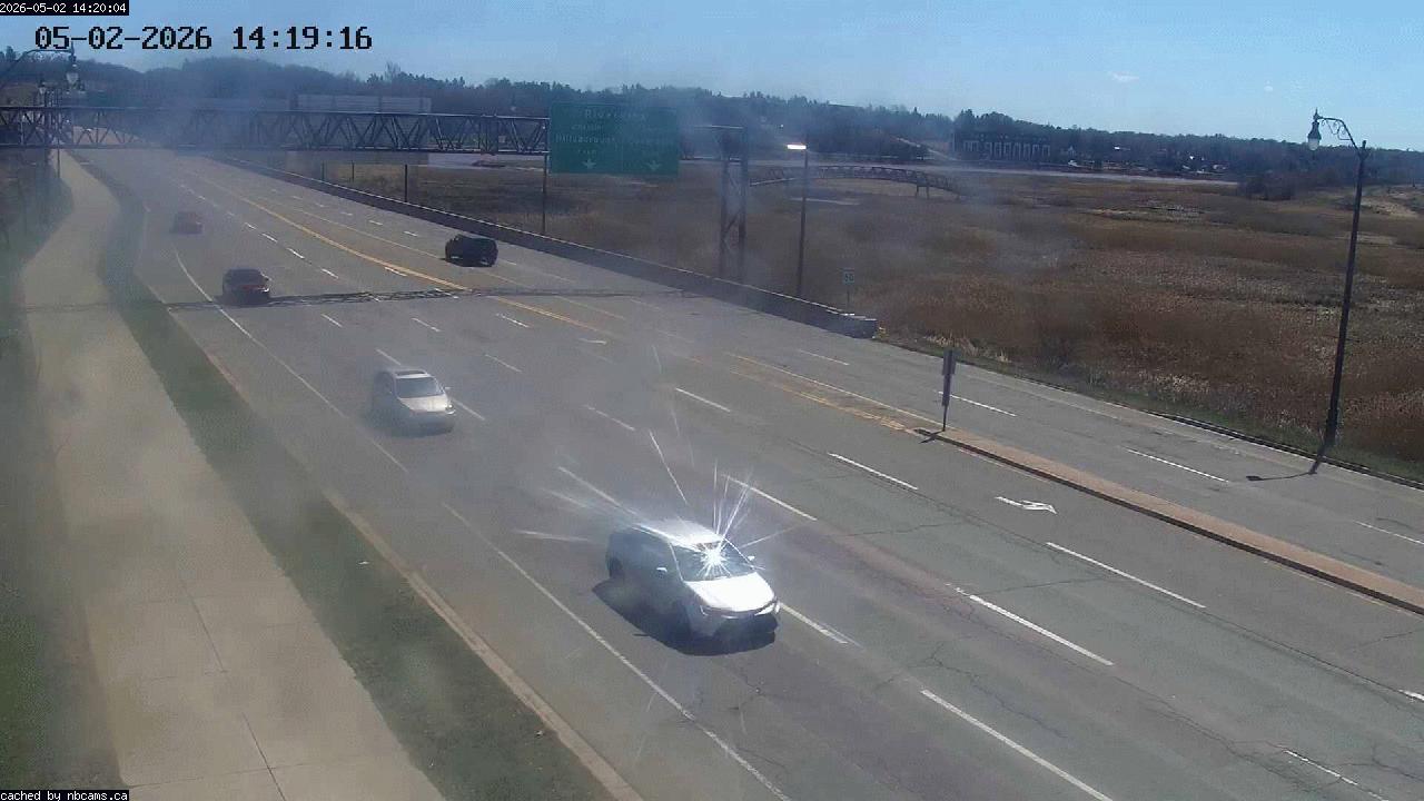 Web Cam image of Moncton (Gunningsville Bridge)
