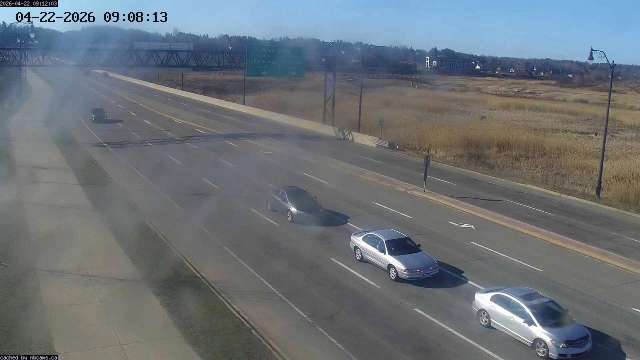 Web Cam image of Moncton (Gunningsville Bridge)
