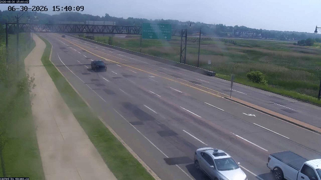 Web Cam image of Moncton (Gunningsville Bridge)