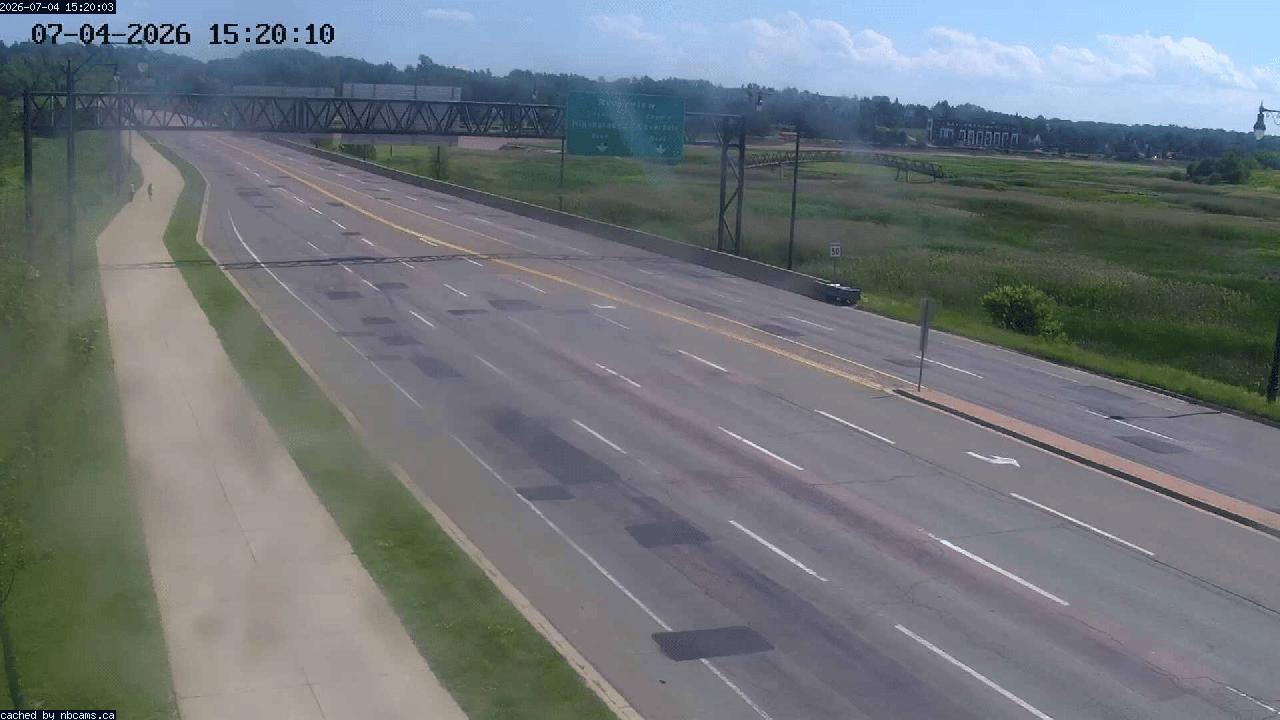 Web Cam image of Moncton (Gunningsville Bridge)