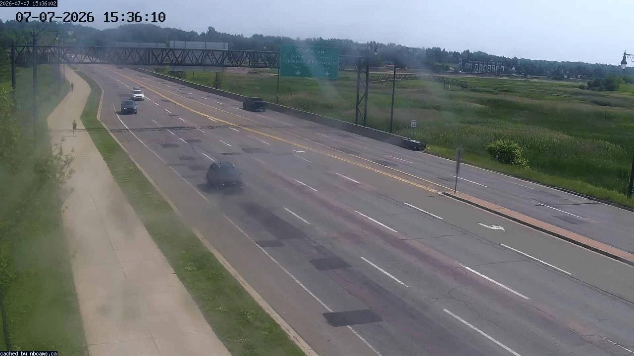 Web Cam image of Moncton (Gunningsville Bridge)