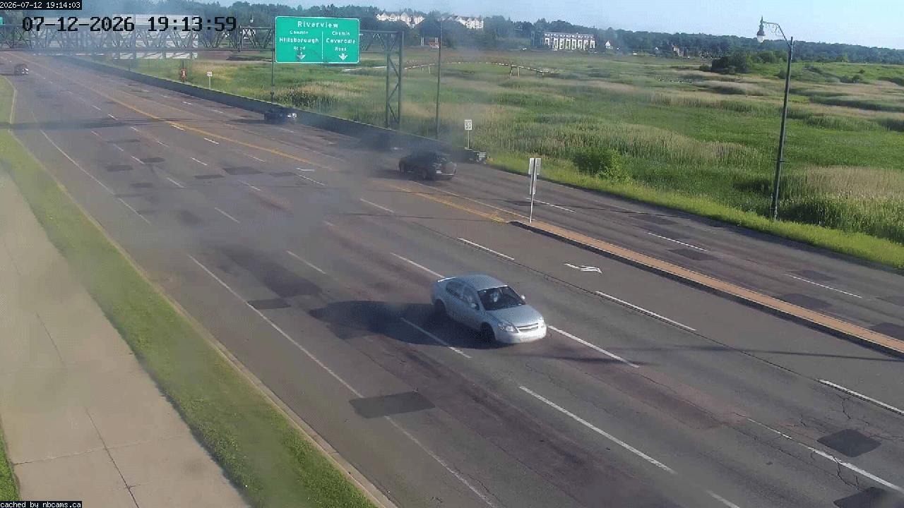 Web Cam image of Moncton (Gunningsville Bridge)