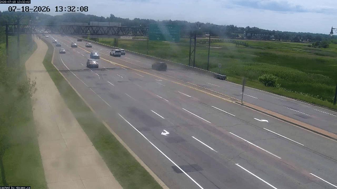 Web Cam image of Moncton (Gunningsville Bridge)
