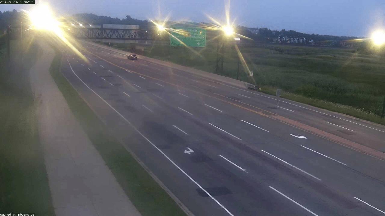 Web Cam image of Moncton (Gunningsville Bridge)