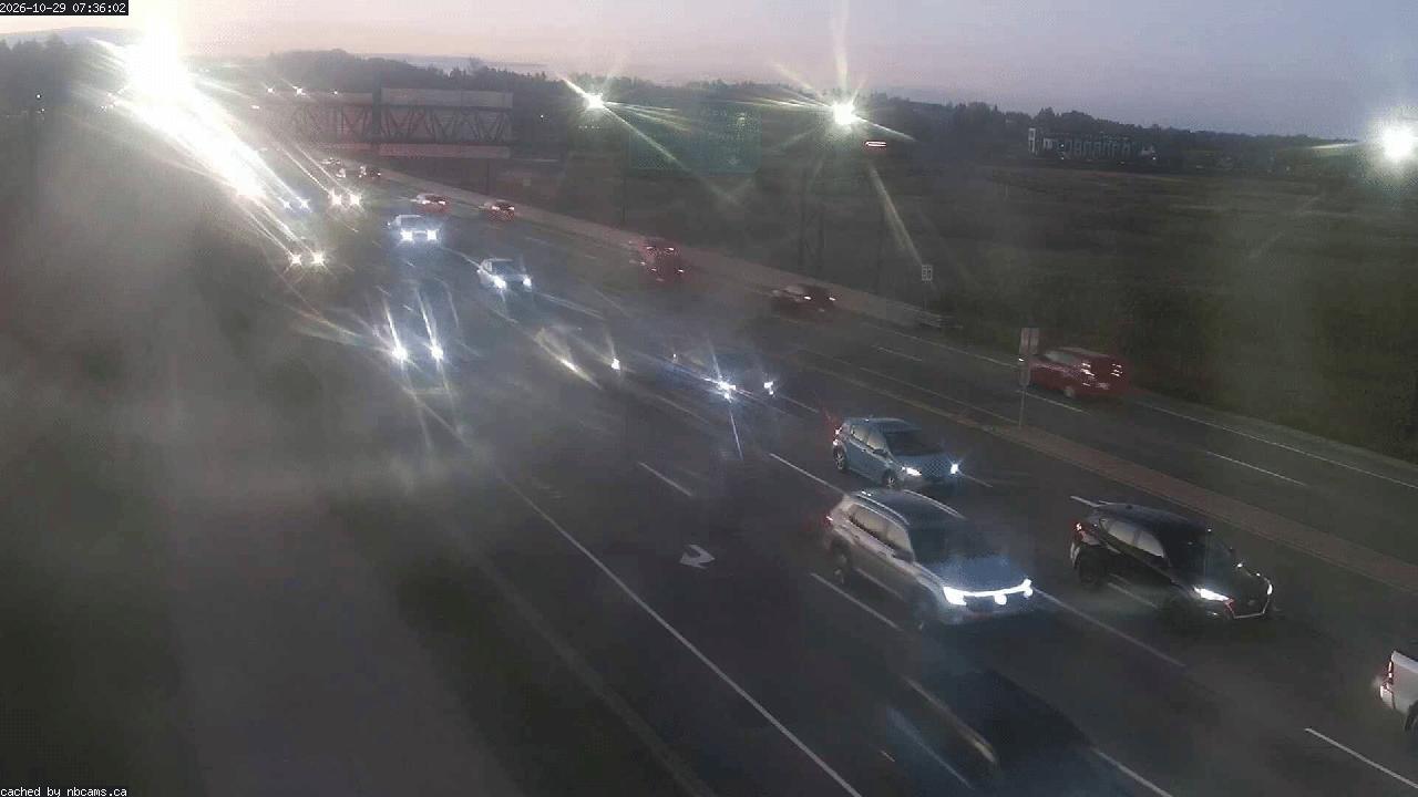 Web Cam image of Moncton (Gunningsville Bridge)