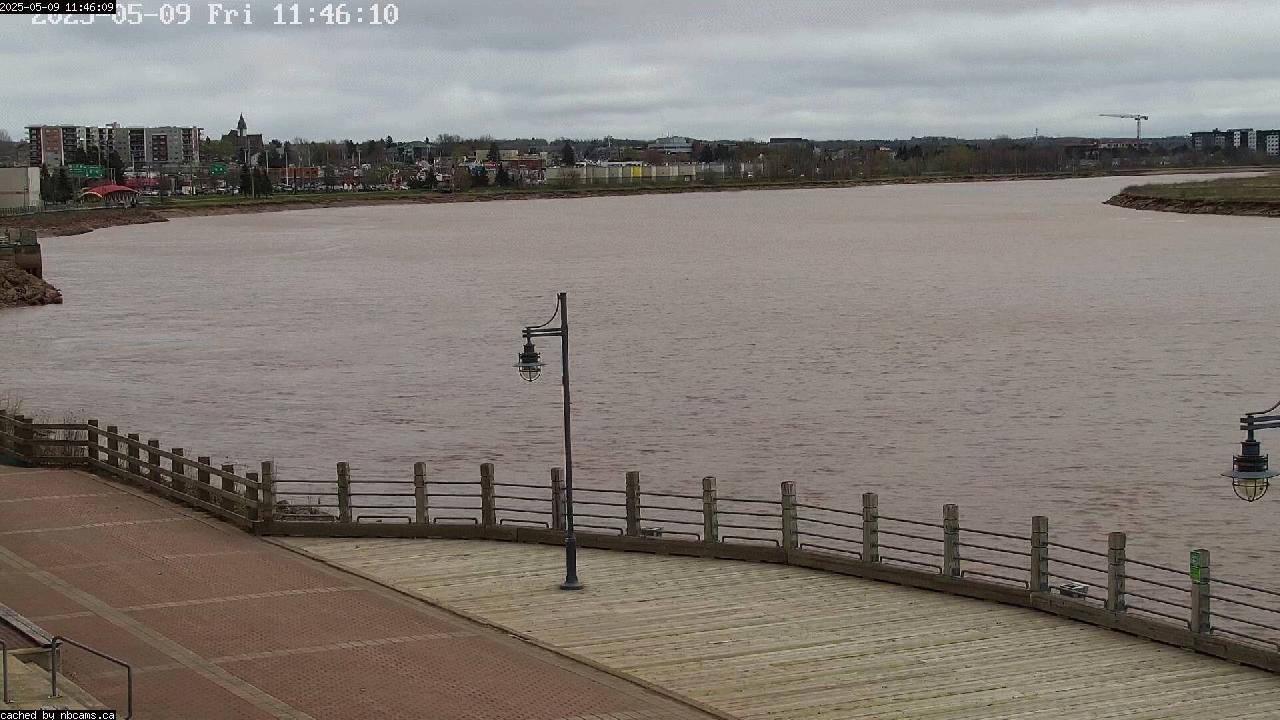 Web Cam image of Moncton (Bore Park)